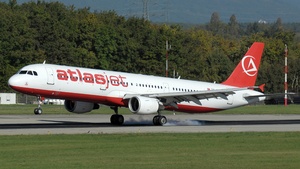 Photo of TC-ATB - Airbus A321-211 operated by Atlasjet