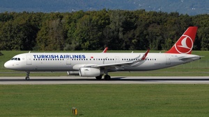 Photo of TC-JSL - Airbus A321-231 operated by Turkish Airlines