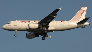 Photo of TS-IMQ - Airbus A319-112 operated by Tunisair