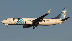 Photo of SU-GDX - Boeing 737-866 operated by Egyptair