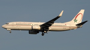 Photo of CN-ROP - Boeing 737-8B6 operated by Royal Air Maroc