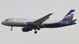 Photo of VP-BZP - Airbus A320-214 operated by Aeroflot