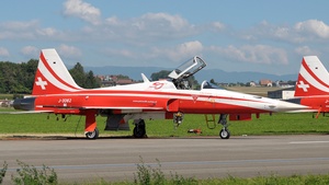 Photo of J-3082 - Northrop F-5E Tiger II operated by Swiss Air Force