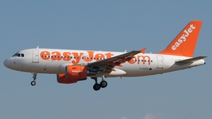 Photo of G-EZFR - Airbus A319-111 operated by easyJet
