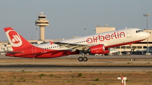 Photo of D-ABNA - Airbus A320-214 operated by Air Berlin