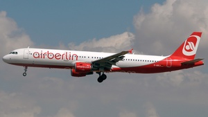 Photo of D-ABCJ - Airbus A321-211 operated by Air Berlin