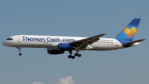 Photo of G-FCLJ - Boeing 757-2Y0 operated by Thomas Cook Airlines