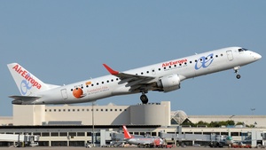Photo of EC-LIN - Embraer ERJ-195LR operated by Air Europa