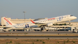 Photo of EC-KYO - Embraer ERJ-195LR operated by Air Europa