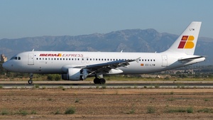 Photo of EC-LYM - Airbus A320-216 operated by Iberia Express