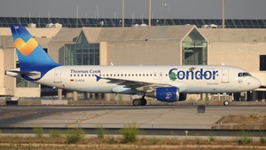 Photo of D-AICH - Airbus A320-212 operated by Condor
