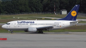 Photo with serial 25271 - Boeing 737-530