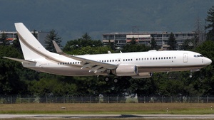Photo of VQ-BOS - Boeing 737-8GQ(BBJ2) operated by Private