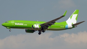 Photo of ZS-ZWB - Boeing 737-8LD operated by Kulula.com