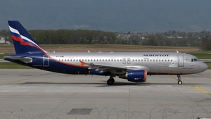 Photo of VP-BWE - Airbus A320-214 operated by Aeroflot