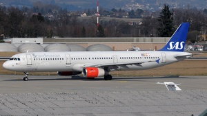 Photo of OY-KBE - Airbus A321-232 operated by SAS Scandinavian Airlines