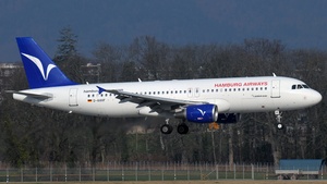 Photo of D-AHHF - Airbus A320-214 operated by Hamburg Airways