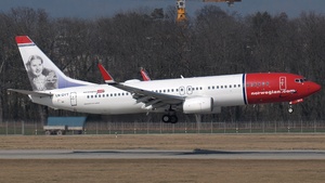Photo of LN-DYT - Boeing 737-8JP operated by Norwegian Air Shuttle