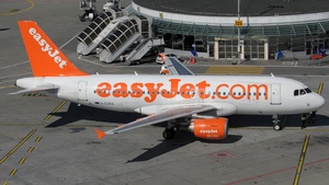 Photo of G-EZEG - Airbus A319-111 operated by easyJet