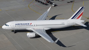 Photo of F-HEPH - Airbus A320-214 operated by Air France