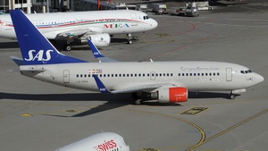 Photo of LN-RNW - Boeing 737-783 operated by SAS Scandinavian Airlines