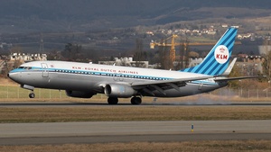 Photo of PH-BXA - Boeing 737-8K2 operated by KLM Royal Dutch Airlines