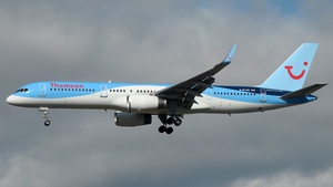 Photo of G-BYAW - Boeing 757-204 operated by Thomson Airways