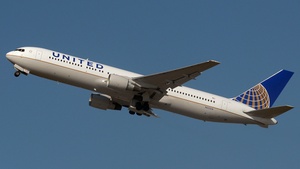 Photo of N651UA - Boeing 767-322(ER) operated by United Airlines