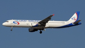 Photo of VQ-BKG - Airbus A321-211 operated by Ural Airlines