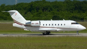 Photo of 9H-JGR - Bombardier Challenger 604 operated by Nomad Aviation