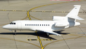Photo of F-GNVK - Dassault Falcon 900EX operated by Dassault Falcon Service