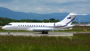 Photo of VH-TGG - Bombardier Global Express XRS operated by Private