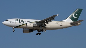 Photo of AP-BGR - Airbus A310-324 operated by PIA Pakistan International Airlines