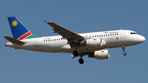 Photo of V5-ANM - Airbus A319-112 operated by Air Namibia