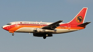 Photo with serial 22776 - Boeing 737-2M2(Adv)