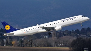 Photo of D-AEBQ - Embraer ERJ-195LR operated by Lufthansa CityLine
