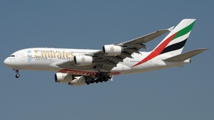 Photo of A6-EDC - Airbus A380-861 operated by Emirates