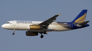 Photo of AP-BLK - Airbus A320-232 operated by Shaheen Air