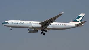 Photo of B-LAR - Airbus A330-343 operated by Cathay Pacific Airways