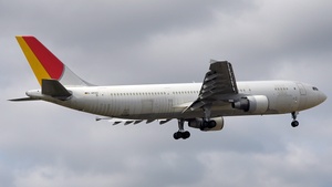 Photo of D-AEAC - Airbus A300B4-622R(F) operated by European Air Transport