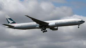 Photo of B-KPY - Boeing 777-367(ER) operated by Cathay Pacific Airways