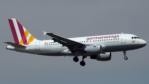 Photo of D-AKNQ - Airbus A319-112 operated by Germanwings
