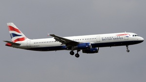 Photo of G-EUXK - Airbus A321-231 operated by British Airways