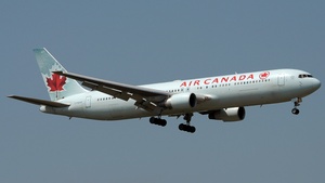 Photo with serial 25583 - Boeing 767-333(ER)