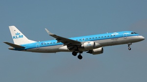 Photo of PH-EZB - Embraer ERJ-190STD operated by KLM Cityhopper