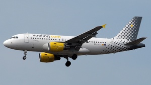Photo of EC-JXV - Airbus A319-111 operated by Vueling