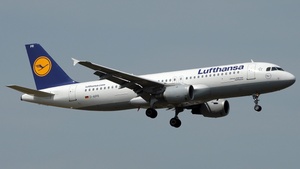 Photo of D-AIPR - Airbus A320-211 operated by Lufthansa