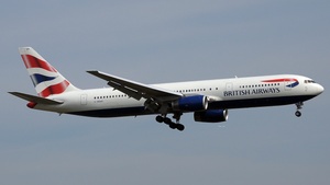 Photo with serial 25826 - Boeing 767-336(ER)