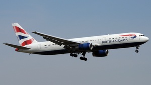 Photo with serial 25832 - Boeing 767-336(ER)