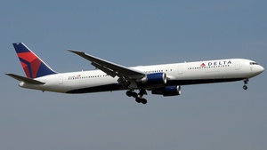 Photo of N833MH - Boeing 767-432(ER) operated by Delta Air Lines
